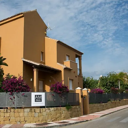 Villa Altos De *