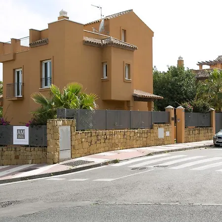 Altos De Marbella