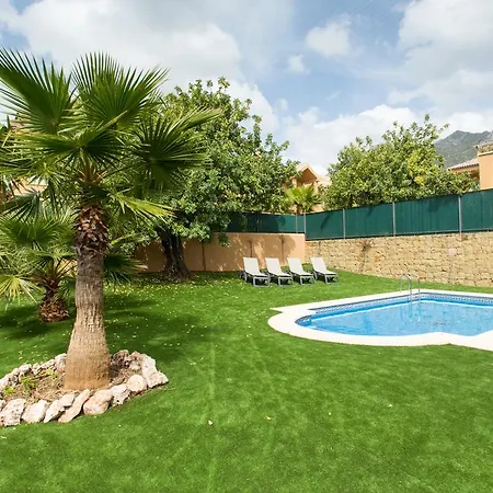 Altos De Villa